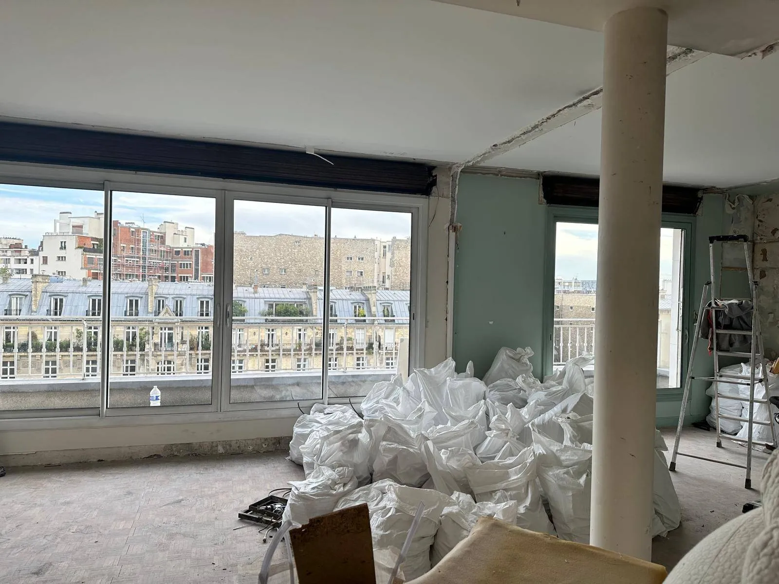 Appartement rénové (en cours de rénovation)