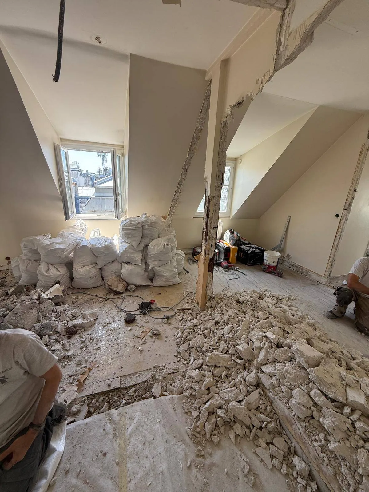 Appartement rénové (en cours de rénovation)